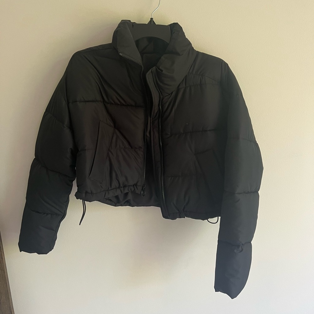 hollister black, cropped puffer jacket